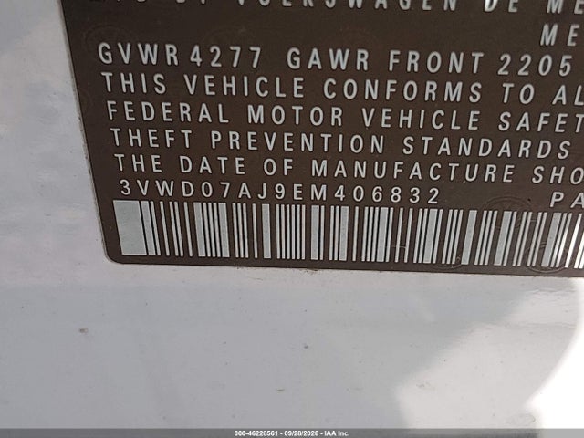 46228561 :رقم المزاد ، 3VWD07AJ9EM406832 vin ، 2014 Volkswagen Jetta 1.8t Se مزاد بيع