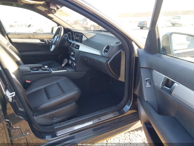 Продаж на аукціоні авто 2012 Mercedes-benz C 250 Sport, vin: WDDGF4HB7CR207484, номер лоту: 46228617