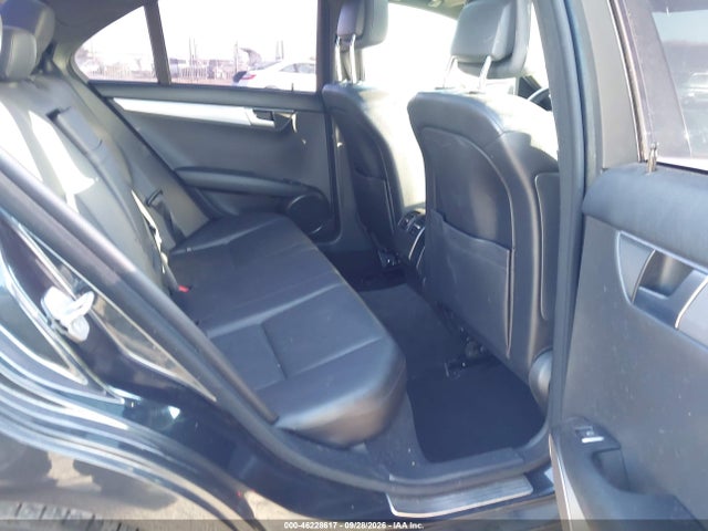 Продаж на аукціоні авто 2012 Mercedes-benz C 250 Sport, vin: WDDGF4HB7CR207484, номер лоту: 46228617