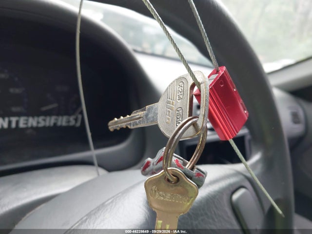 Продаж на аукціоні авто 1998 Honda Civic Lx, vin: 2HGEJ6672WH623040, номер лоту: 46228649