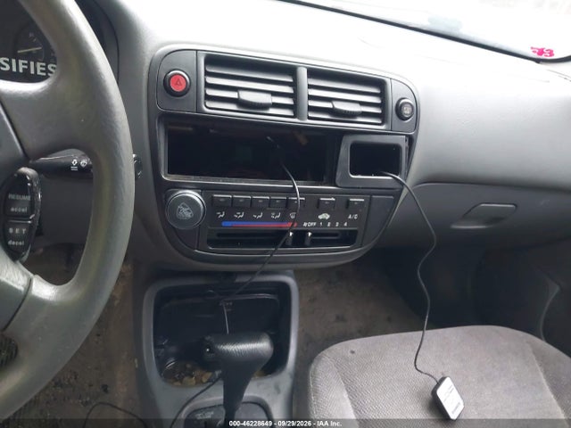 Продаж на аукціоні авто 1998 Honda Civic Lx, vin: 2HGEJ6672WH623040, номер лоту: 46228649