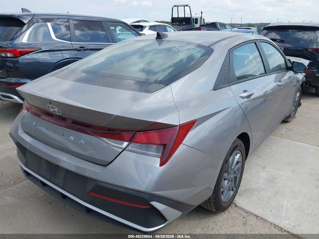 Hyundai ELANTRA SEL 2024 KMHLM4DG5RU784970 Image 4