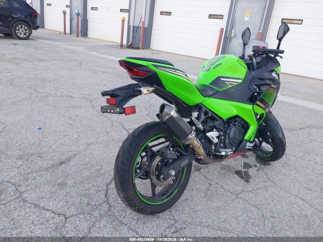 Kawasaki EX400 2020 JKAEXKG11LDA69303 Image 4