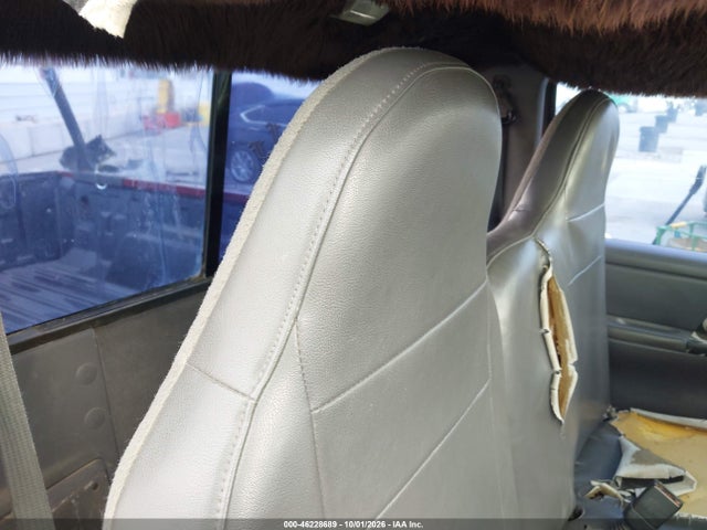 Продажа на аукционе авто 2003 Mazda B2300, vin: 4F4YR12D63TM18149, номер лота: 46228689