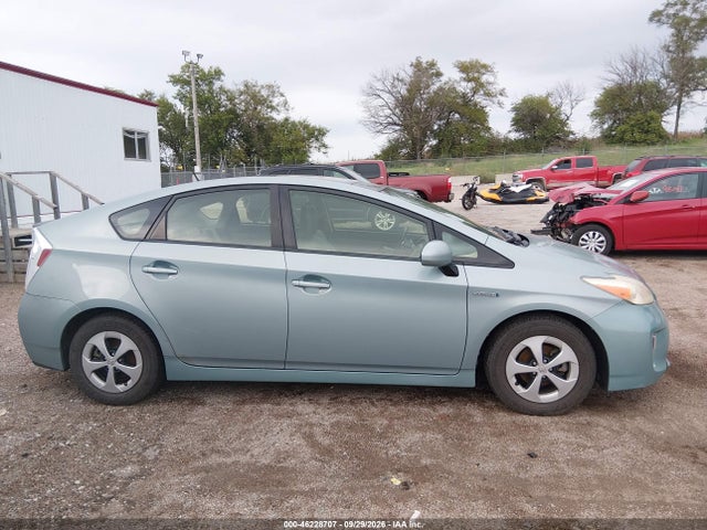 2014 Toyota Prius Four მანქანა იყიდება აუქციონზე, vin: JTDKN3DU5E1791331, აუქციონის ნომერი: 46228707