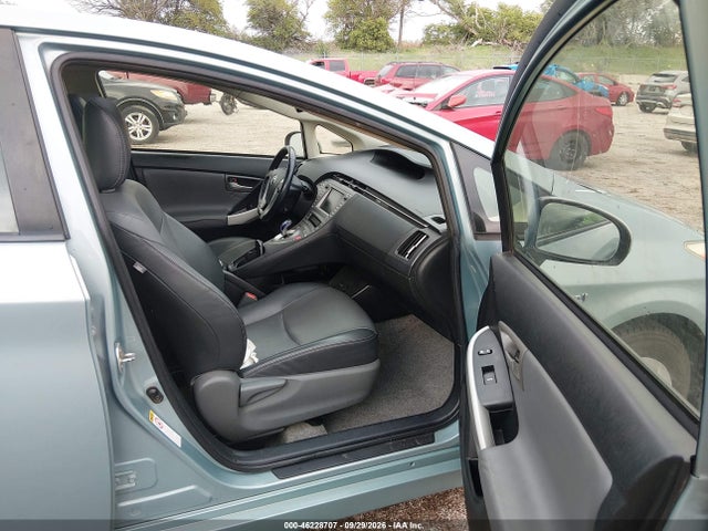 2014 Toyota Prius Four მანქანა იყიდება აუქციონზე, vin: JTDKN3DU5E1791331, აუქციონის ნომერი: 46228707
