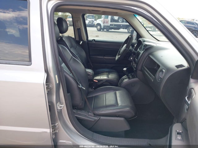 46228760 :رقم المزاد ، 1C4NJPFA6FD185555 vin ، 2015 Jeep Patriot High Altitude Edition مزاد بيع