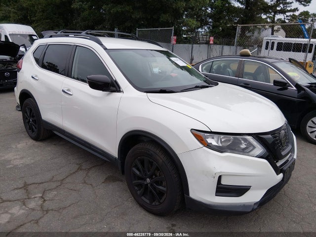 46228779 :رقم المزاد ، 5N1AT2MV6JC815358 vin ، 2018 Nissan Rogue Sv مزاد بيع