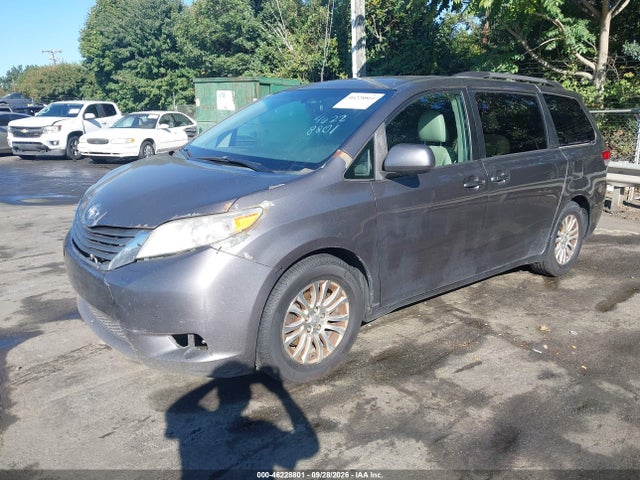 2012 Toyota Sienna Xle V6 8 Passenger მანქანა იყიდება აუქციონზე, vin: 5TDYK3DC8CS224430, აუქციონის ნომერი: 46228801