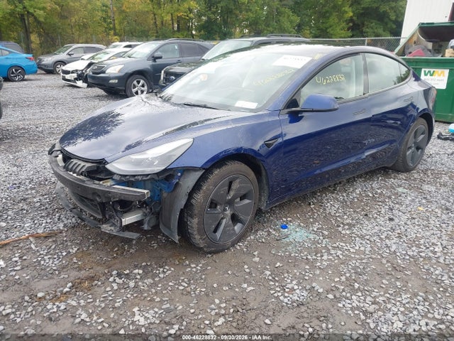 Tesla Model 3 Rear-wheel Drive 2023 5YJ3E1EA2PF651549 Image 2