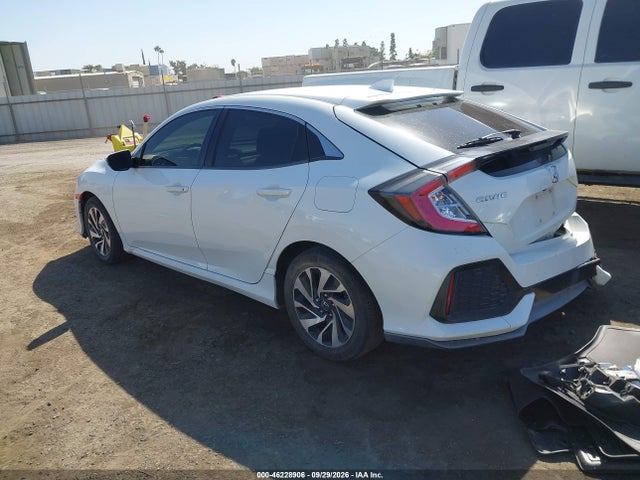 46228906 :رقم المزاد ، SHHFK7H27JU415689 vin ، 2018 Honda Civic Lx مزاد بيع