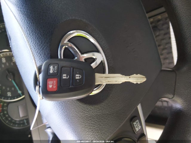 46228917 :رقم المزاد ، 4T4BF1FK3DR324470 vin ، 2013 Toyota Camry Le مزاد بيع