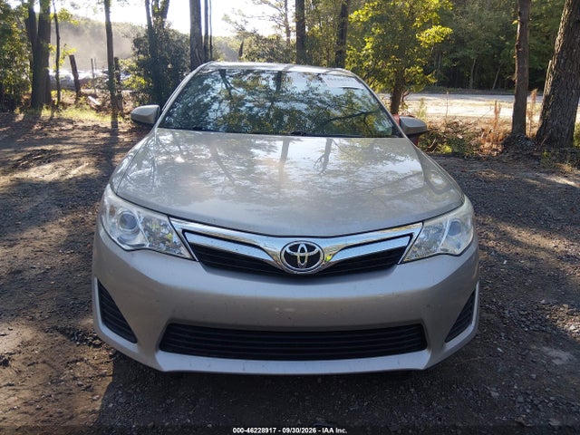 46228917 :رقم المزاد ، 4T4BF1FK3DR324470 vin ، 2013 Toyota Camry Le مزاد بيع