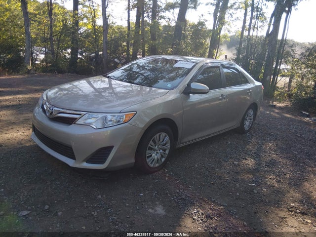 46228917 :رقم المزاد ، 4T4BF1FK3DR324470 vin ، 2013 Toyota Camry Le مزاد بيع