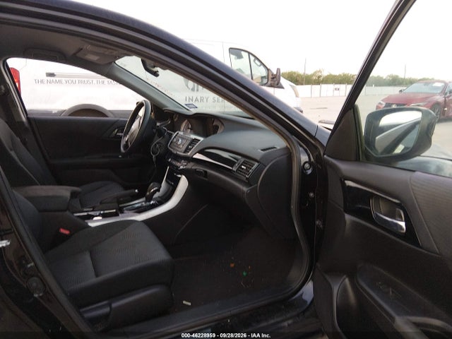 Honda ACCORD LX 2016 1HGCR2F34GA009595 Image 5