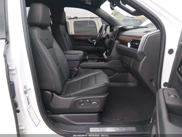 Продаж на аукціоні авто 2025 Gmc Yukon Xl 4wd Denali, vin: 1GKS2JRLXSR193170, номер лоту: 46228978