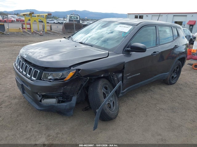 2018 Jeep Compass Sport 4x4 მანქანა იყიდება აუქციონზე, vin: 3C4NJDAB3JT117540, აუქციონის ნომერი: 46228997