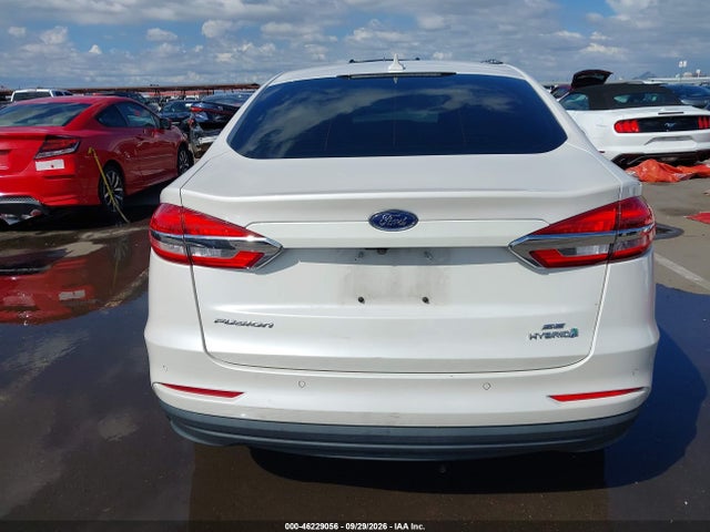 Ford Fusion Hybrid Se 2019 3FA6P0LU8KR176677 Image 17