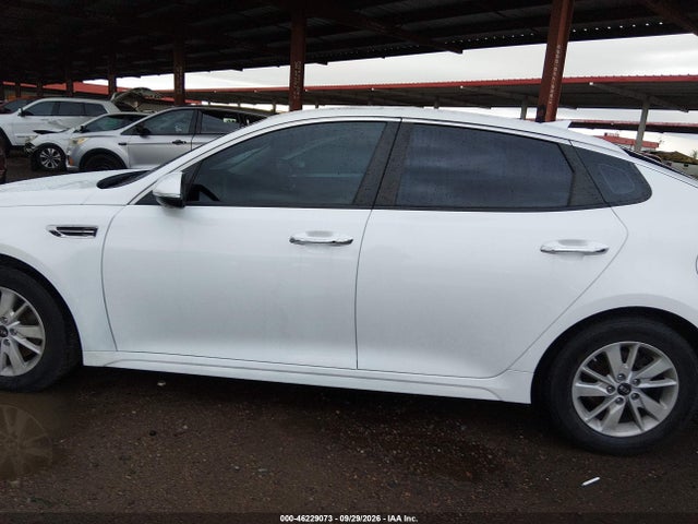Продажа на аукционе авто 2018 Kia Optima Lx, vin: 5XXGT4L39JG238562, номер лота: 46229073