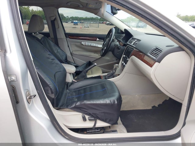 2012 Volkswagen Passat 3.6l V6 Sel Premium მანქანა იყიდება აუქციონზე, vin: 1VWCM7A35CC021378, აუქციონის ნომერი: 46229119