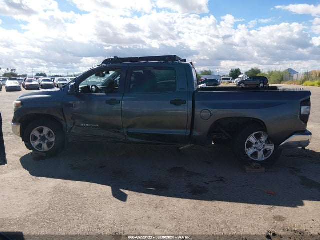 46229122 :رقم المزاد ، 5TFDY5F1XLX889683 vin ، 2020 Toyota Tundra Sr5 مزاد بيع
