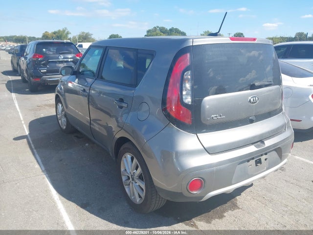 Продаж на аукціоні авто 2017 Kia Soul +, vin: KNDJP3A56H7424880, номер лоту: 46229201
