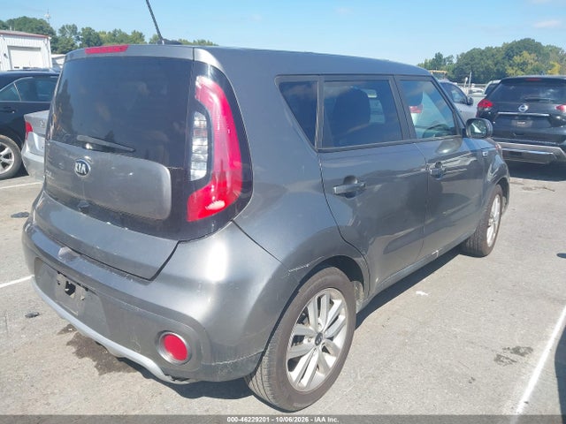 Продаж на аукціоні авто 2017 Kia Soul +, vin: KNDJP3A56H7424880, номер лоту: 46229201