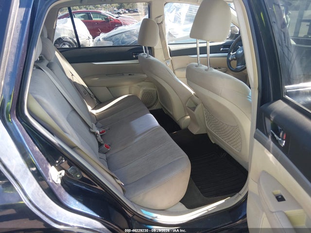 Subaru Outback 2.5i Premium 2014 4S4BRBDC2E3207554 Image 8