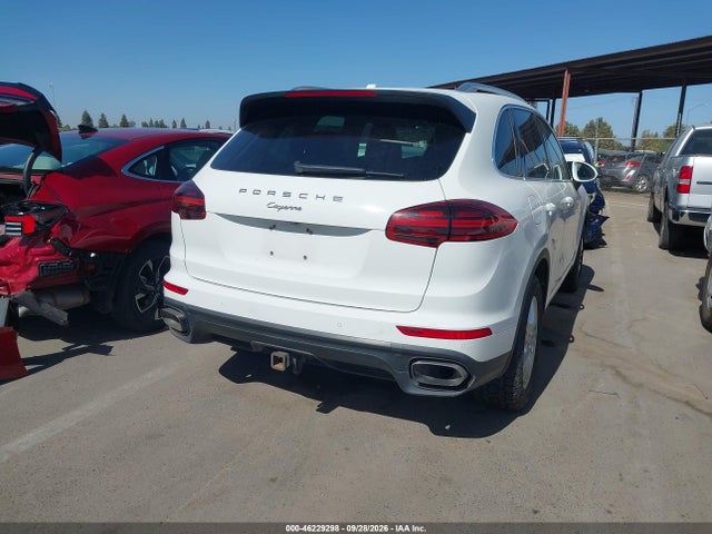 Aukcja sprzedaży 2016 Porsche Cayenne, vin: WP1AA2A20GLA06479, numer aukcji: 46229298