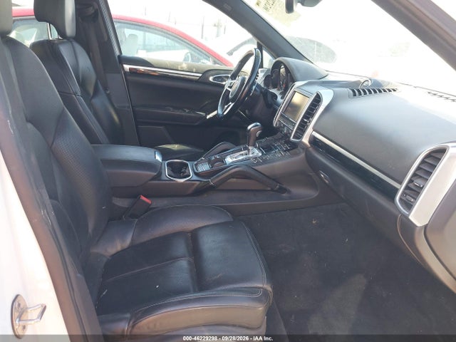 Aukcja sprzedaży 2016 Porsche Cayenne, vin: WP1AA2A20GLA06479, numer aukcji: 46229298