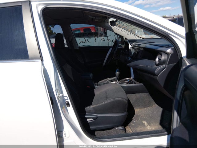 2018 Toyota Rav4 Hybrid Xle მანქანა იყიდება აუქციონზე, vin: JTMRJREV9JD203668, აუქციონის ნომერი: 46229312