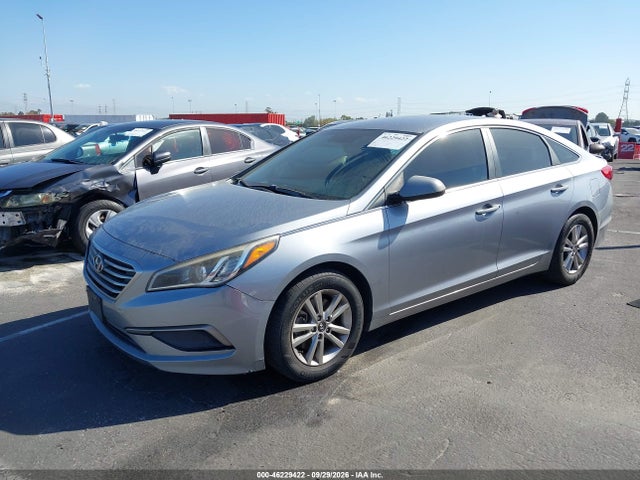 Продажа на аукционе авто 2016 Hyundai Sonata Se, vin: 5NPE24AFXGH371674, номер лота: 46229422