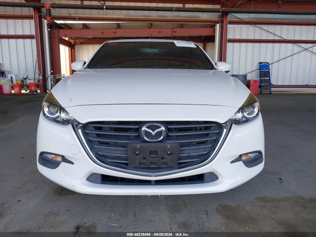 3MZBN1L36HM132692 Mazda Mazda3 Touring 2.5
