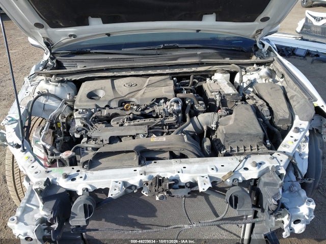 46229534 :رقم المزاد ، 4T1G11AK1MU475278 vin ، 2021 Toyota Camry Se مزاد بيع