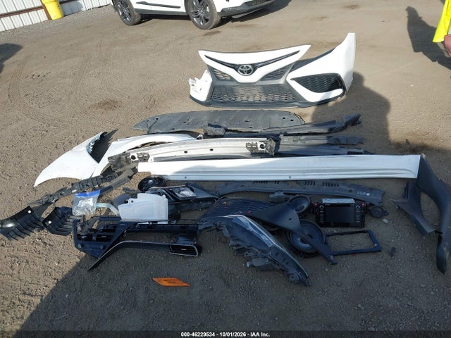 46229534 :رقم المزاد ، 4T1G11AK1MU475278 vin ، 2021 Toyota Camry Se مزاد بيع
