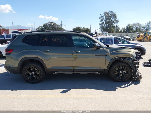 2025 Volkswagen Atlas 2.0t Peak Edition მანქანა იყიდება აუქციონზე, vin: 1V2CR2CA2SC500616, აუქციონის ნომერი: 46229555