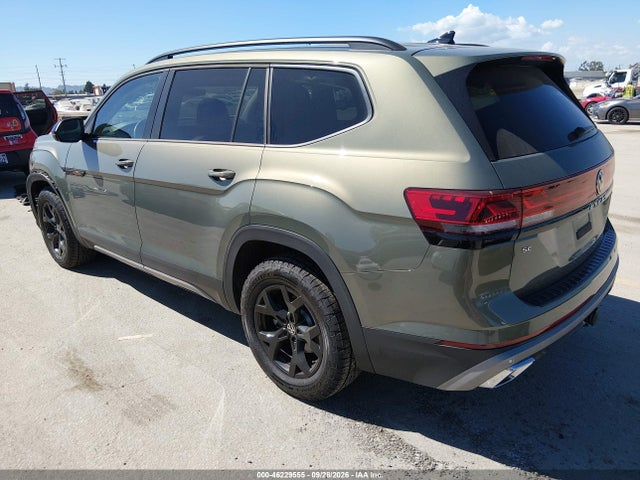 2025 Volkswagen Atlas 2.0t Peak Edition მანქანა იყიდება აუქციონზე, vin: 1V2CR2CA2SC500616, აუქციონის ნომერი: 46229555