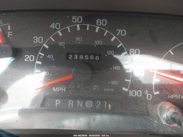 46229586 :رقم المزاد ، 1FTNX21F8YEB08560 vin ، 2000 Ford F-250 Lariat/xl/xlt مزاد بيع