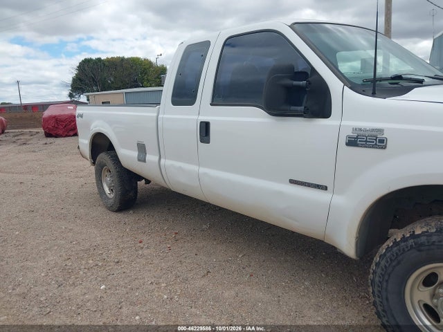 46229586 :رقم المزاد ، 1FTNX21F8YEB08560 vin ، 2000 Ford F-250 Lariat/xl/xlt مزاد بيع
