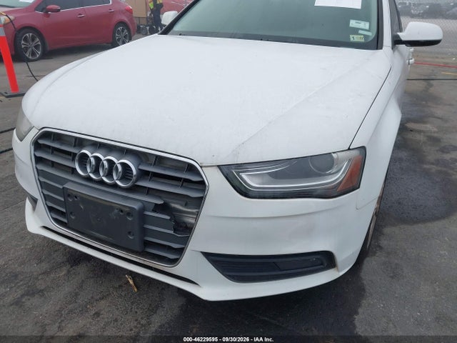 Продажа на аукционе авто 2013 Audi A4 2.0t Premium, vin: WAUAFAFL9DN022997, номер лота: 46229595