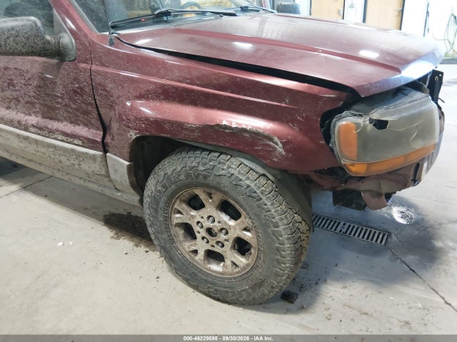 2000 Jeep Grand Cherokee Laredo მანქანა იყიდება აუქციონზე, vin: 1J4GW48NXYC222537, აუქციონის ნომერი: 46229598