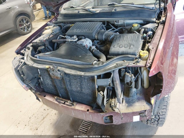 2000 Jeep Grand Cherokee Laredo მანქანა იყიდება აუქციონზე, vin: 1J4GW48NXYC222537, აუქციონის ნომერი: 46229598