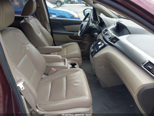 46229612 :رقم المزاد ، 5FNRL5H68FB009463 vin ، 2015 Honda Odyssey Ex-l مزاد بيع