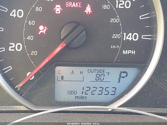Toyota RAV4 LE 2015 JTMZFREVXFJ058201 Image 15