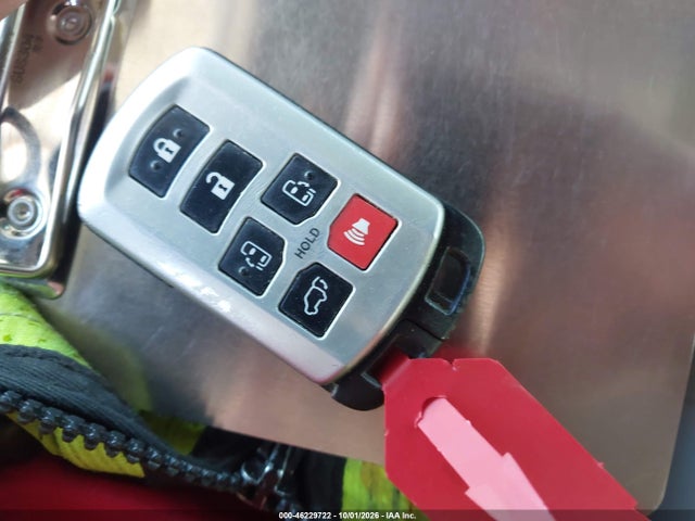 Aukcja sprzedaży 2015 Toyota Sienna Xle 8 Passenger, vin: 5TDYK3DC4FS680493, numer aukcji: 46229722