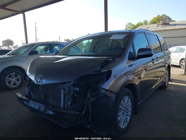Aukcja sprzedaży 2015 Toyota Sienna Xle 8 Passenger, vin: 5TDYK3DC4FS680493, numer aukcji: 46229722