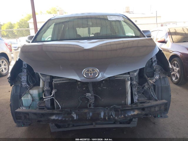 Aukcja sprzedaży 2015 Toyota Sienna Xle 8 Passenger, vin: 5TDYK3DC4FS680493, numer aukcji: 46229722