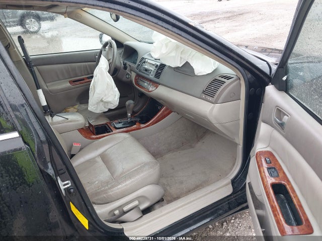 2002 Toyota Camry Xle მანქანა იყიდება აუქციონზე, vin: JTDBE30K720068165, აუქციონის ნომერი: 46229731