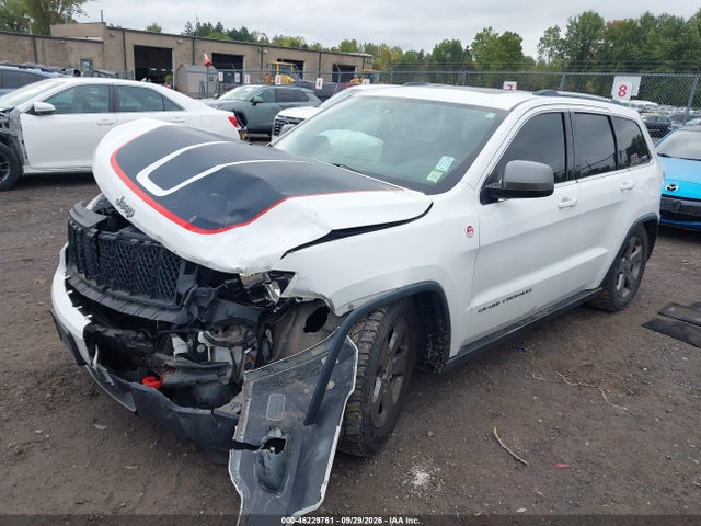 46229761 :رقم المزاد ، 1C4RJFAG2DC602924 vin ، 2013 Jeep Grand Cherokee Laredo Trailhawk مزاد بيع