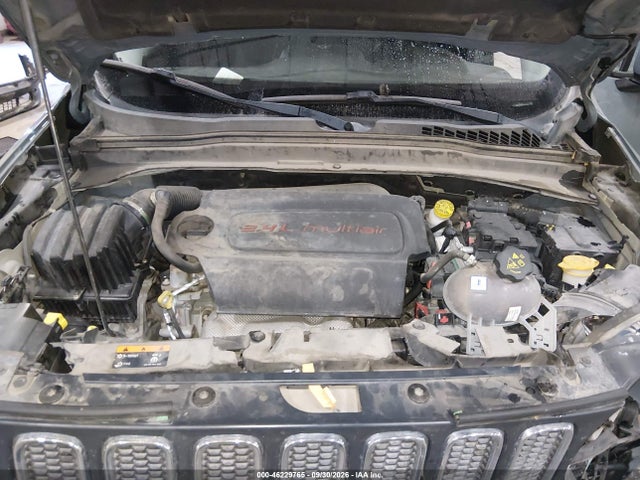 Продаж на аукціоні авто 2017 Jeep Renegade Latitude 4x4, vin: ZACCJBBB4HPG10123, номер лоту: 46229765